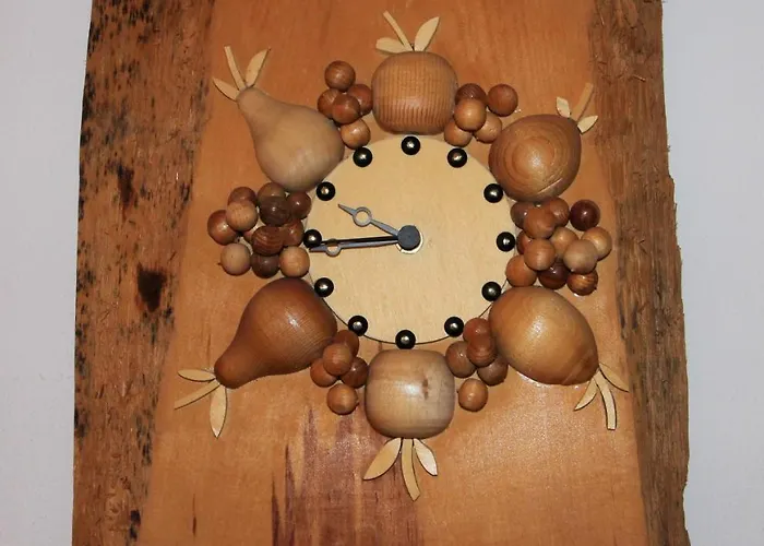 Ski-to-door Sonnwiese Apartment *